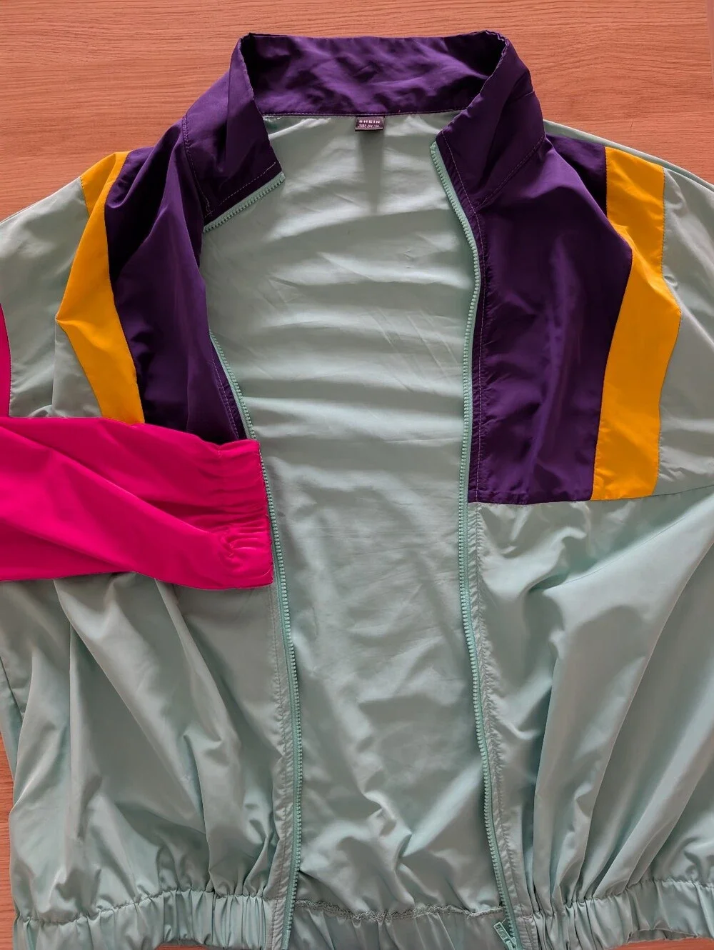 90s Colorful Jacket - Picture 3 of 3